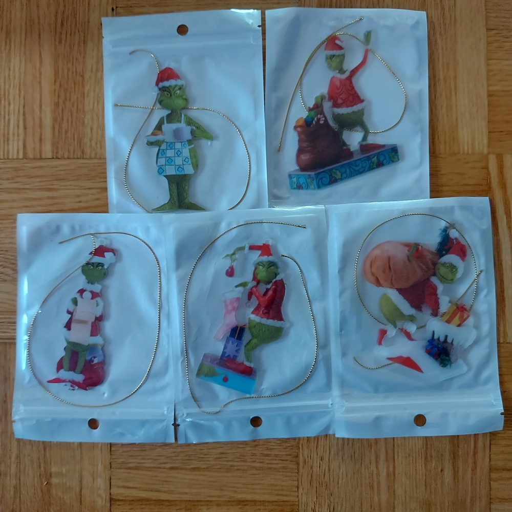 Grinch Christmas Ornaments Set